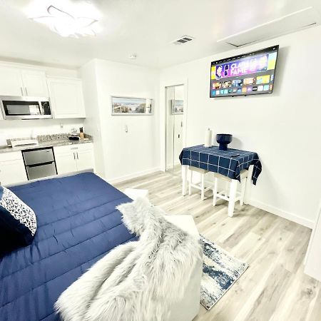 Adorable Studio In Downtown Cape Coral Near Beach! Екстер'єр фото