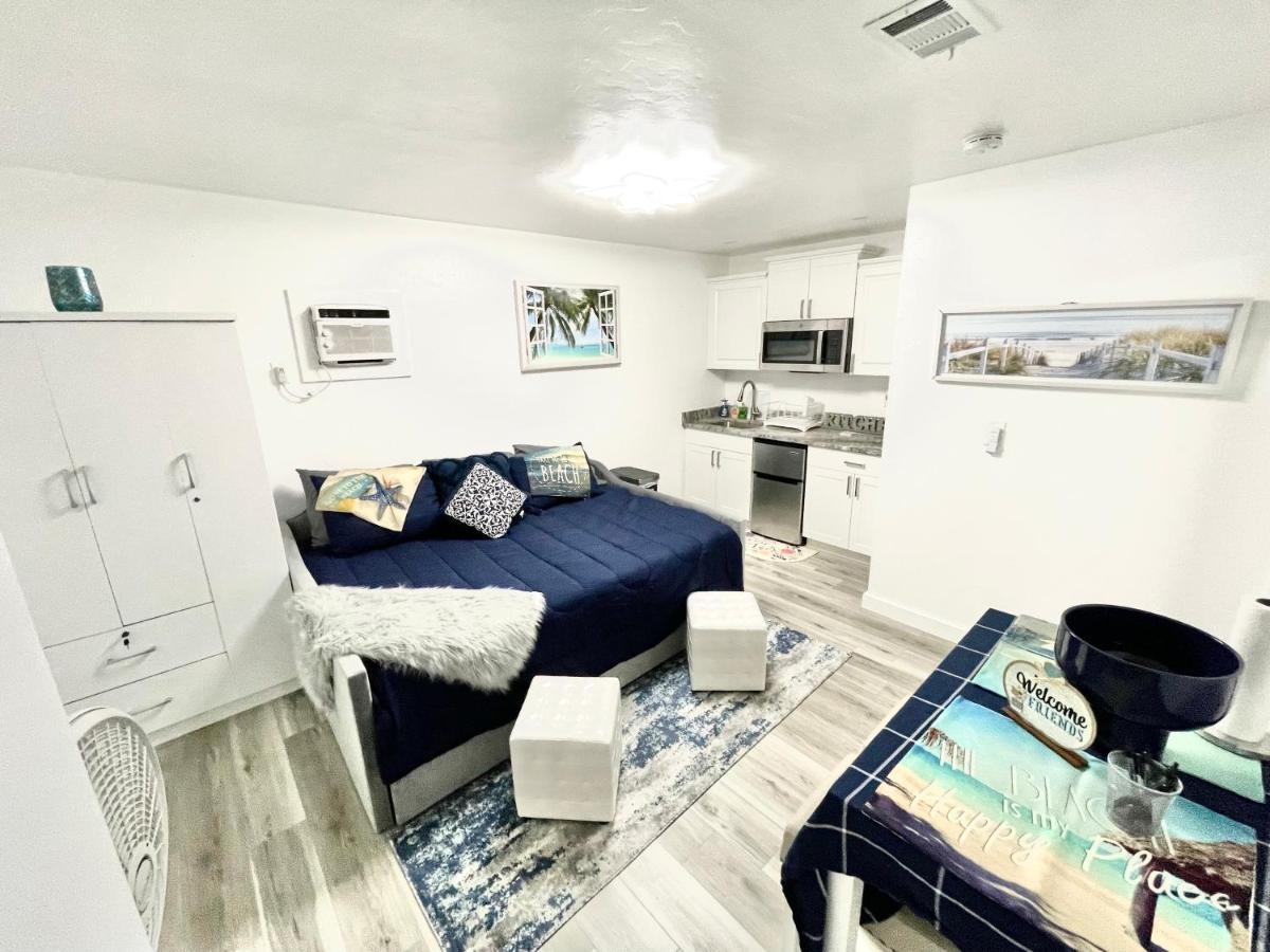 Adorable Studio In Downtown Cape Coral Near Beach! Екстер'єр фото